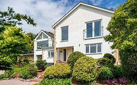 The Curlews - Waterside, Boutique Home With 10 Person Spa